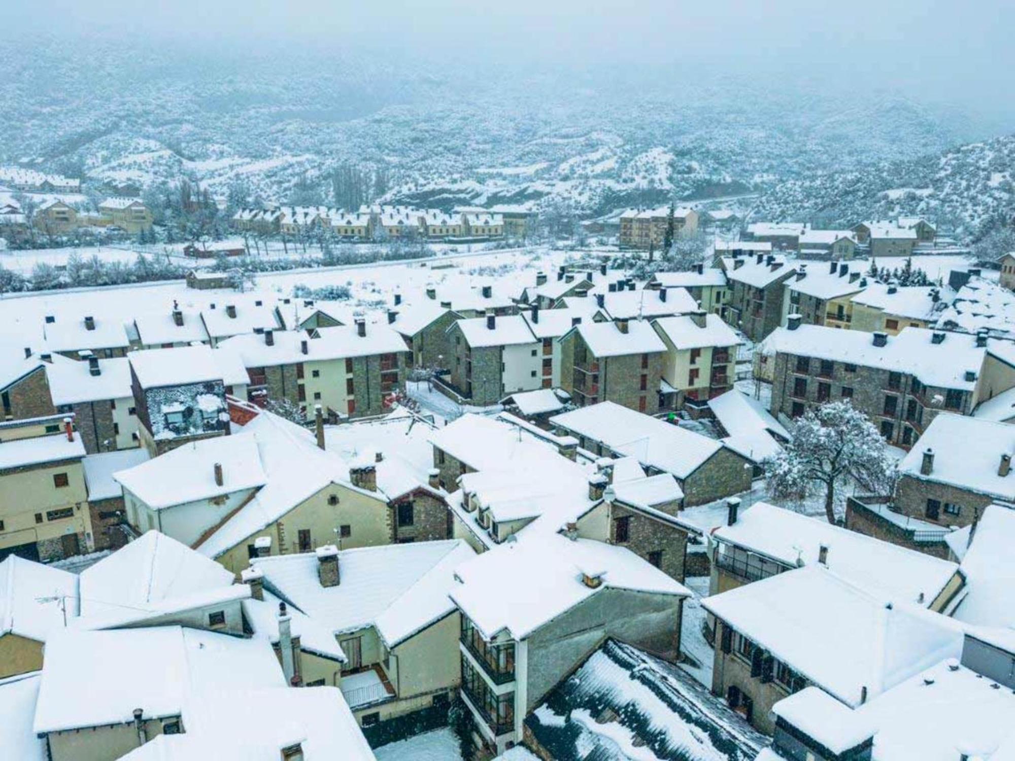 Apartamentos Villanua Collarada 3000 Bagian luar foto